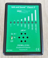 SAFE & SOUND CLASSIC II - 200 MHZ-8 GHZ BROADBAND RF/RADIATION DETECTOR/RECEIVER