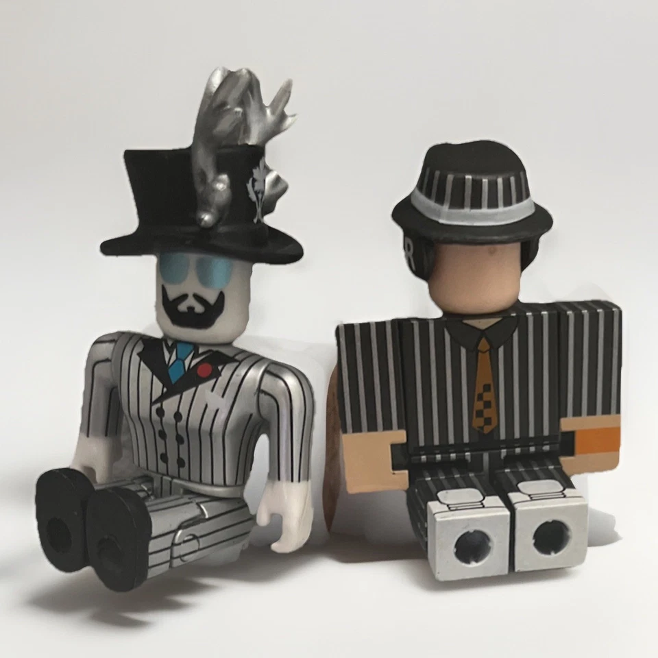 Roblox Jailbreak Collection Action Figure Asimo and striped suit and hat - Image 4 of 4