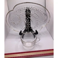 Vintage Federal Glass Snack Plate & Cup Set - Cottage Homestead, Wheat Pattern