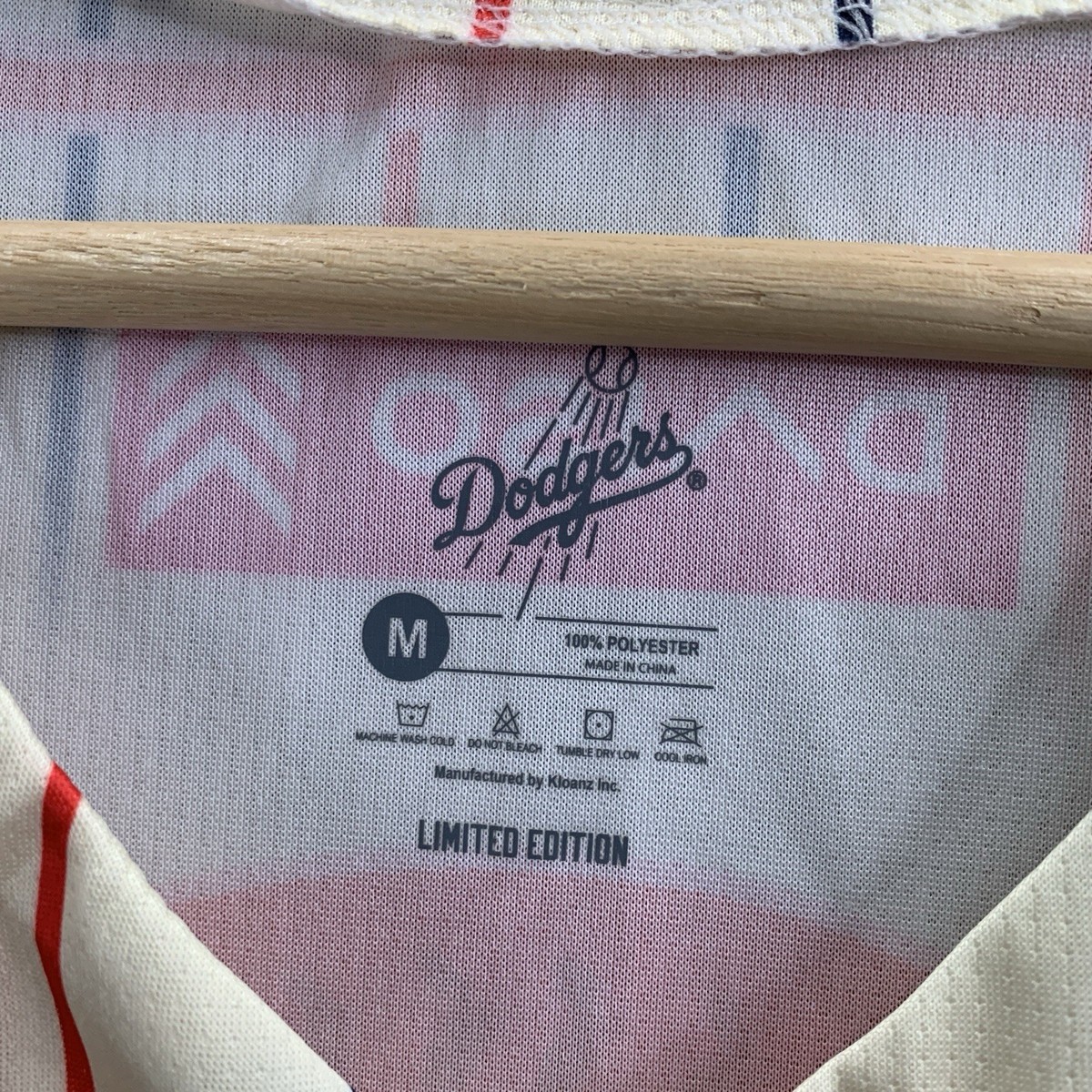 Los Angeles Dodgers Jersey Mens Medium 2025 Japanese Heritage