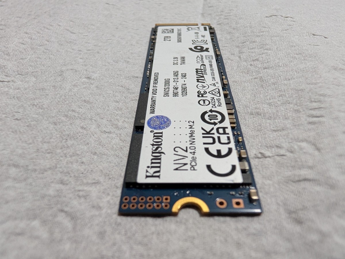 Kingston NV2 2TB Internal SSD SNV2S/2000G PCIe4 Gen4x4 NVMe M.2