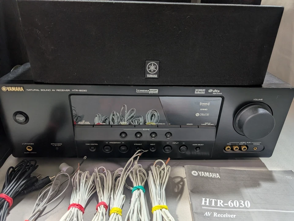 Yamaha Natural Sound AV Receiver HTR-6030 Audio Dolby Digital  w/Speakers & Sub - Image 2 of 4