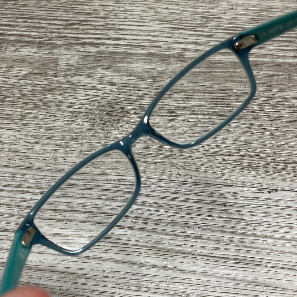 LACOSTE L3608 444 VERDE AZULADO 48/15/130 MARCOS DE GAFAS FLEXIBLES PARA NIÑOS SOLO CON ESTUCHE Foto 4 de 4