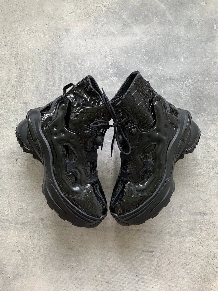 MAISON MARGIELA x REEBOK INSTA PUMP FURY TABI BLACK HI TOP SIZE US 11.5 EU 45 - Image 2 of 4