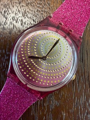 2020 Swatch Chrysanthemum GP169 Gent Pink Glitter Strap Gold Dial 34mm Works