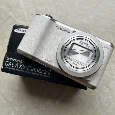 Samsung Galaxy Camera 2 EK-GC200 Android Digitalkamera 16,3MP Touch Screen Wi-Fi