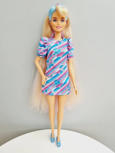 BARBIE Totally Hair Doll Star HCM88 2022