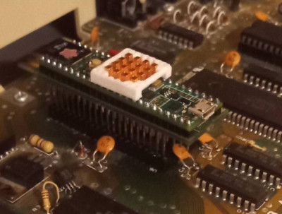 MCL64-mini Commodore 64 Accelerator 7mhz Runs Games!