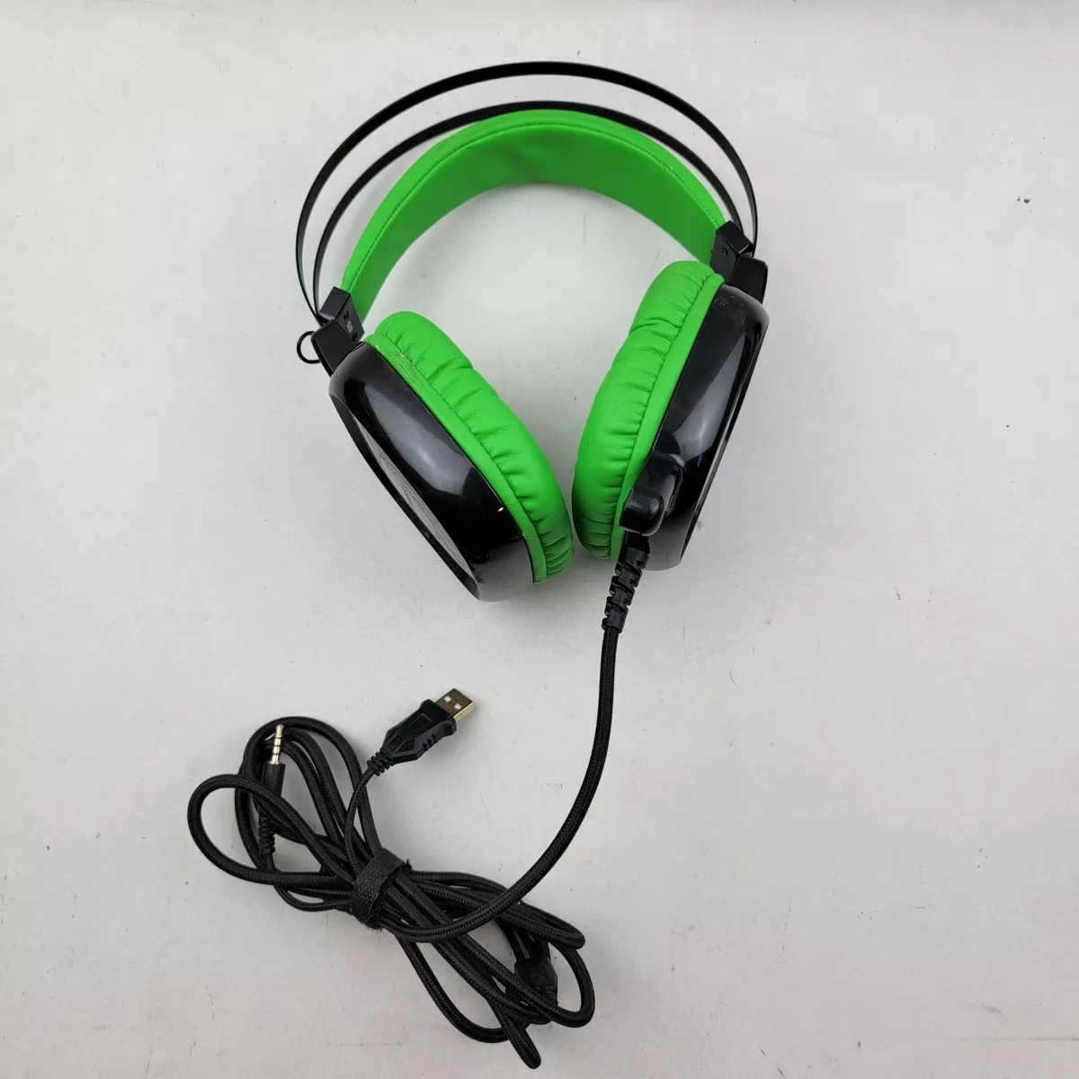 Nice headphones online with mic