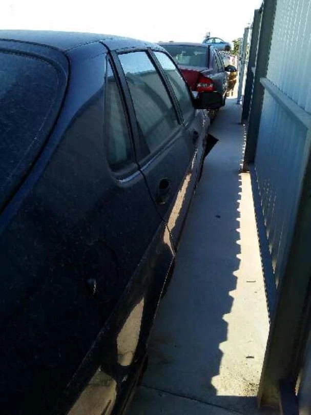 4328845 Porton Trasero para SAAB 900 BERLINA 2.0 1994 301256 - Imagen 4 de 4