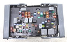 NEW GM Engine Wiring Harness Junction Block 19210437 Suburban Tahoe Yukon 2007