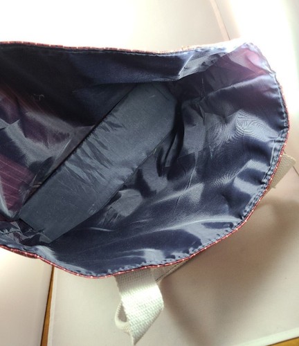 Red, Blue, And White Striped Tote Bag - Bild 5 von 5