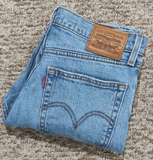 Levi's Premium Wedgie Jeans Women's 26 Blue Denim Straight Button Fly High Rise