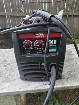 Lincoln Electric 140 Pro-MIG Welder 120V MIG Flux Core Welder