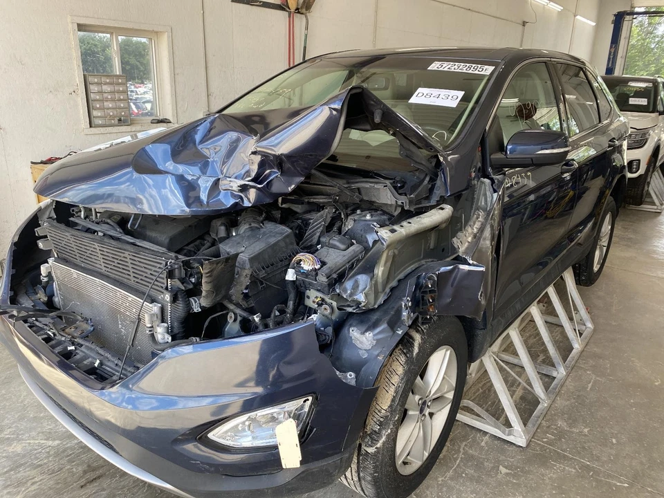 Used Left Door Mirror fits: 2017 Ford Edge Power body color cap approach lamps h - Imagem 4 de 4