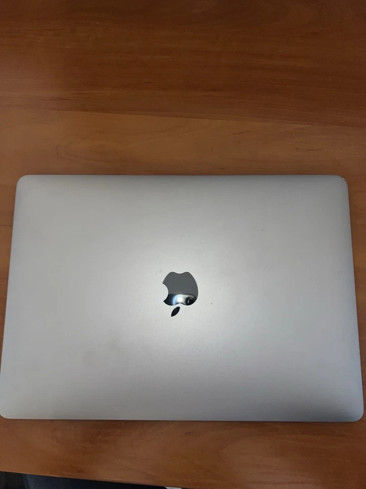 Apple MacBook Pro 13" 2017 · i7 · 16GB · 1TB, Foto 2 von 5