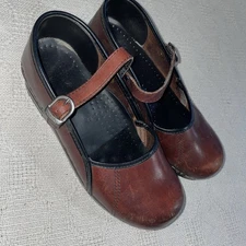 Dansko Women’s Work Mary Jane’s Size 38 U.S. 7 M Brown Leather Occupational 