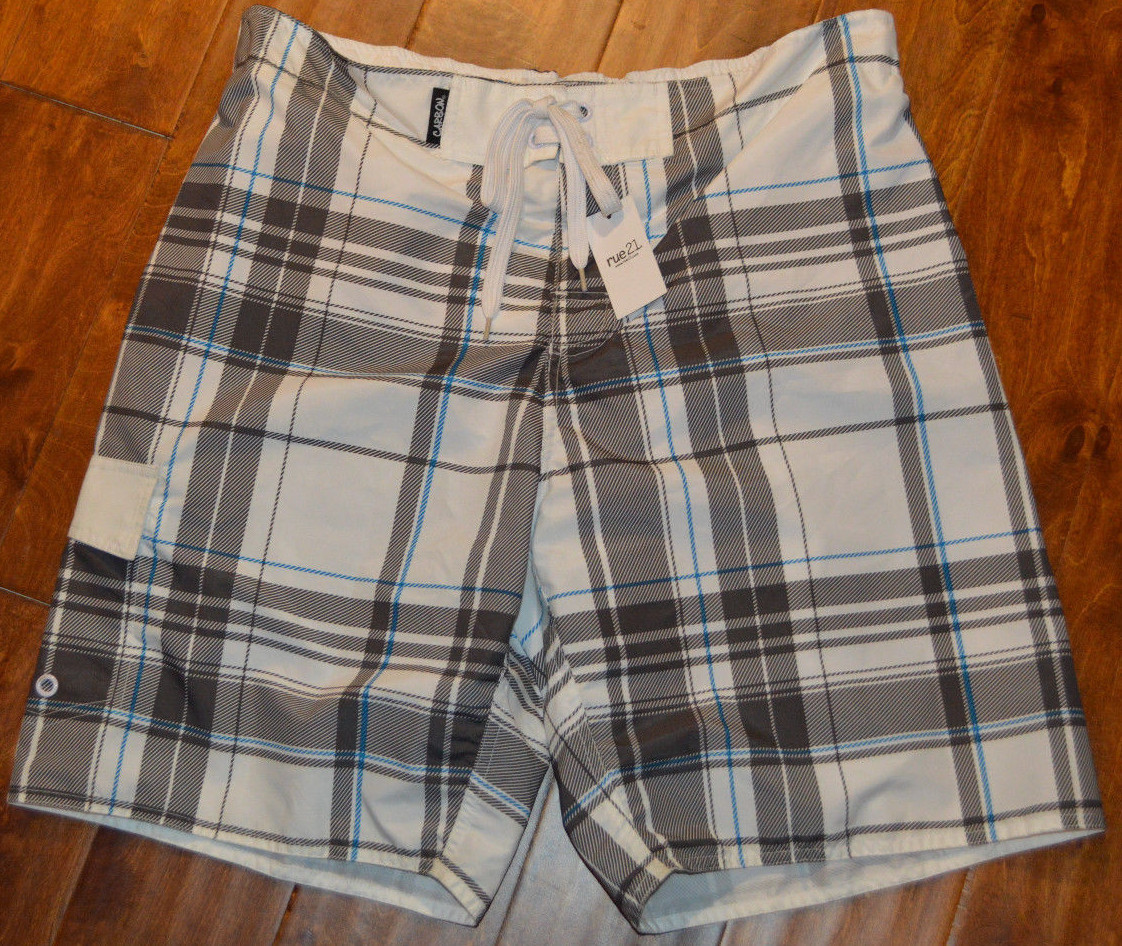 rue21 swim trunks