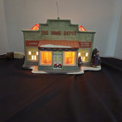 Canterbury Lane Home Accents Holiday Lights Up Home Depot Store Prop House - Picture 11 of 17
