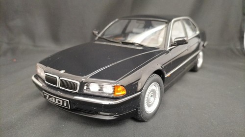 Kk Scale 1/18 BMW 740i Model Car - Diecast, New, Limited Edition - Picture 6 of 12