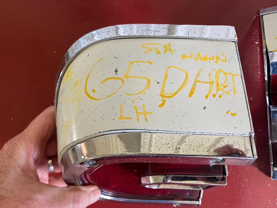 Montajes de luces traseras izquierda derecha y carrocería para Dodge Dart Station Wagon 1965 Foto 4 de 4