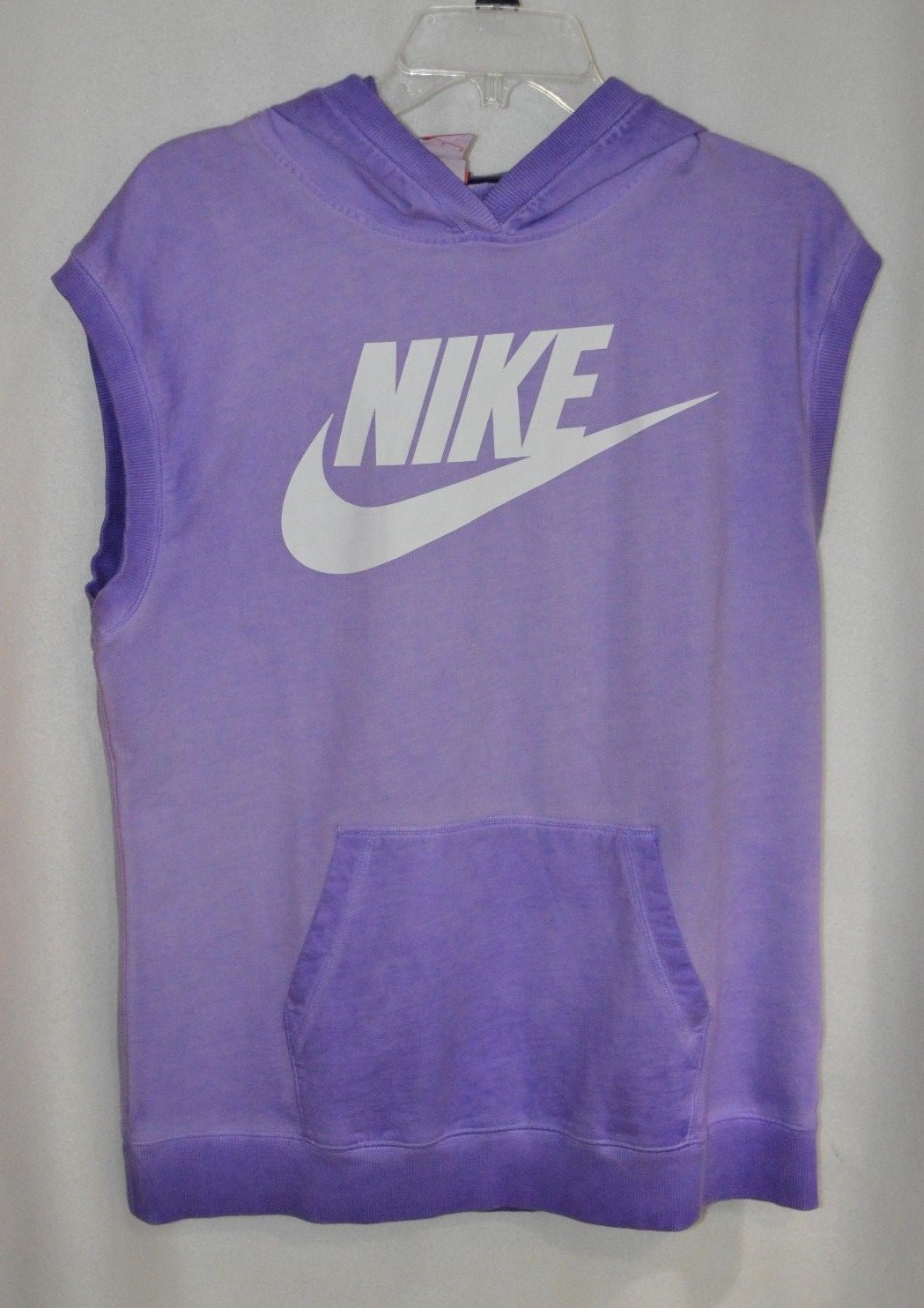 nike sleeveless pullover