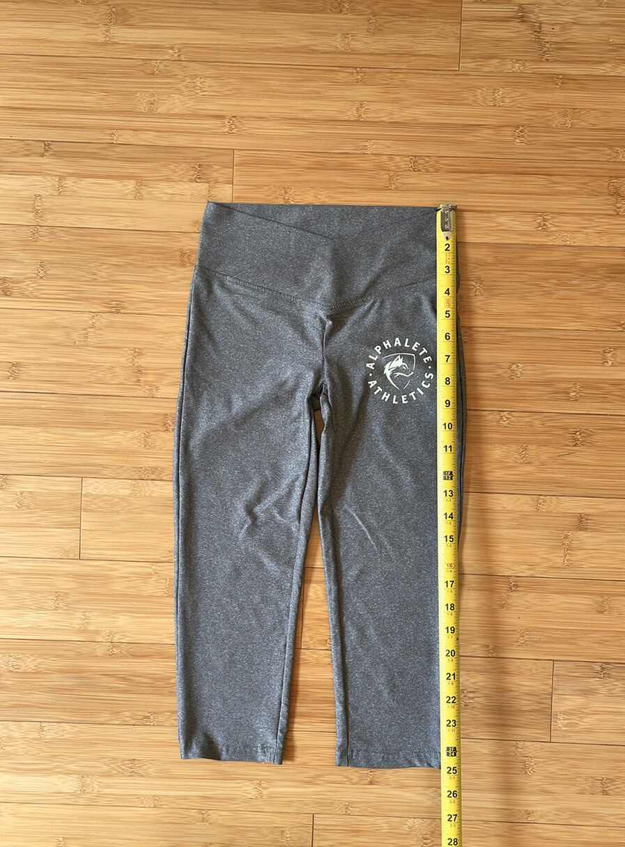 Alphalete Crossover Gray Cropped Leggings Size S Gem