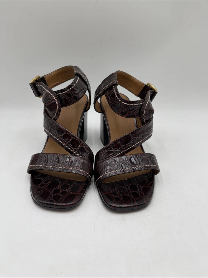 Sandalias Chloé de cuero de cocodrilo borgoña con correa en el tobillo tacón bloque para mujer talla 37” Foto 2 de 4
