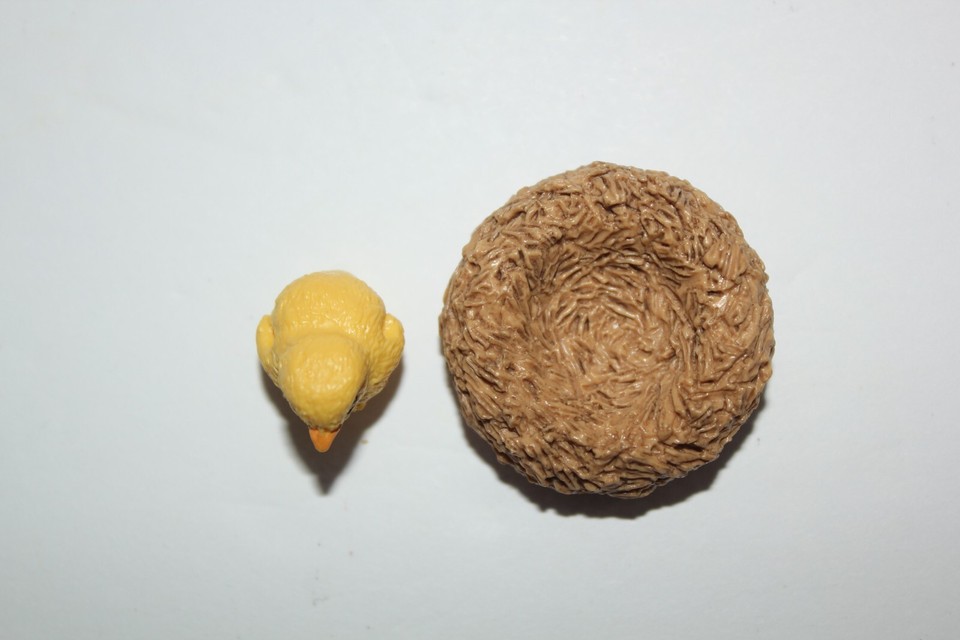 Schleich Farm World CHICKEN COOP Set Rooster Hen Chick Nest Fenced