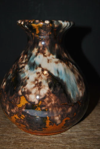 Brush Mccoy Brown Onyx Squat Vase