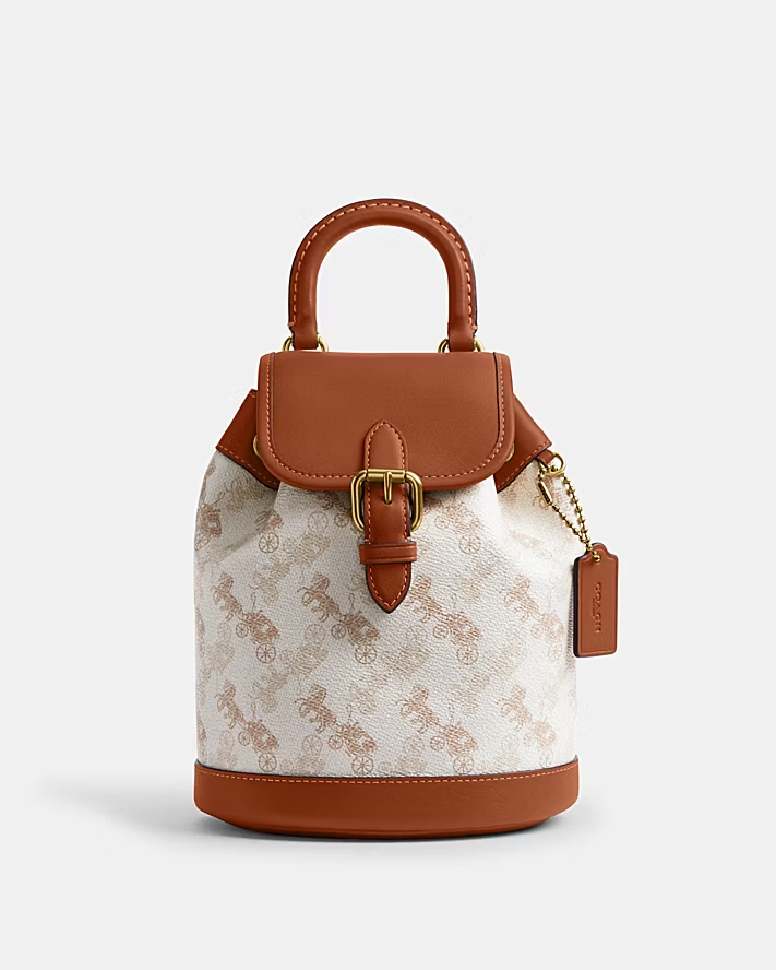 ◆Coach◆ Harper Backpack with Horse and Carriage CAM31 B4TX COACH Harper BackPack With Horse and Carriage Print Chalk