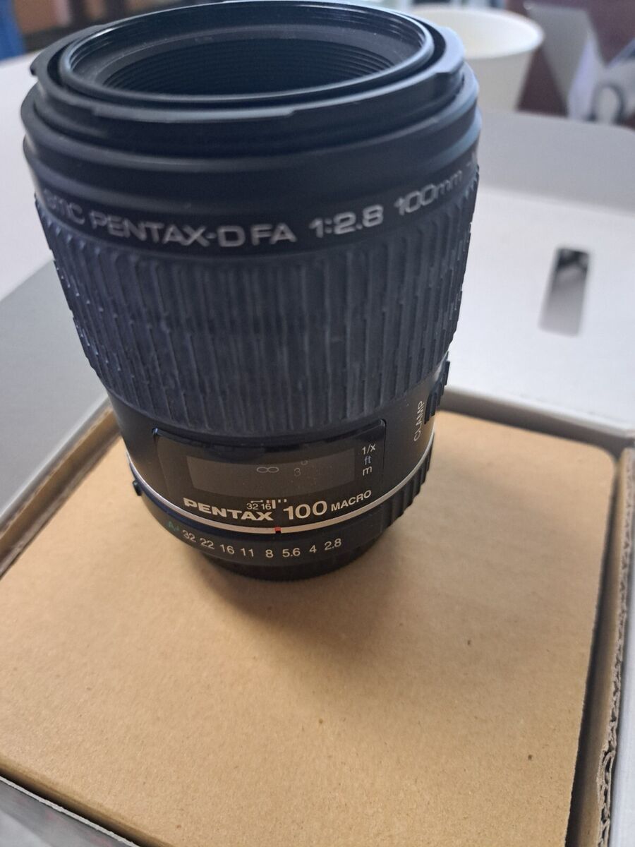 Pentax SMC D FA Macro 100mm F2.8 WR Camera Lens for Pentax Pentax SMC D FA Macro 100mm F2.8 WR Camera Lens for Pentax