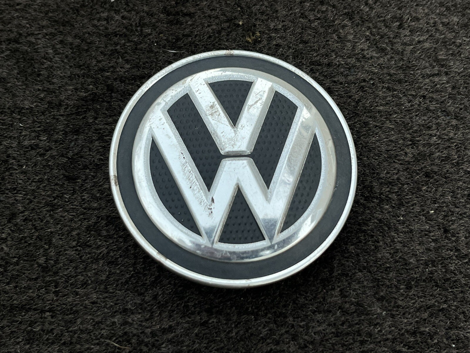 VW Volkswagen Golf GTi Bug Touran Tiguan Passat Wheel Center Cap 5G0 ...