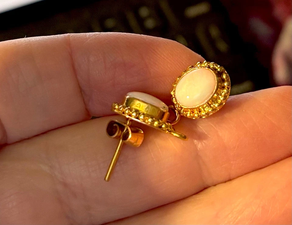 Solid 18k Yellow Gold White Lightening Opal with Loop Post Earring Findings - Image 2 of 3