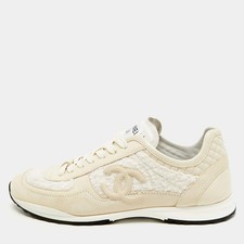 Chanel CC Size 38.5 Beige Leather and Tweed L...