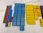 WOODEN BUILDING BLOCK CONSTRUCTION SET LOT OF 130 COLORFUL BLOCKS — photo 3