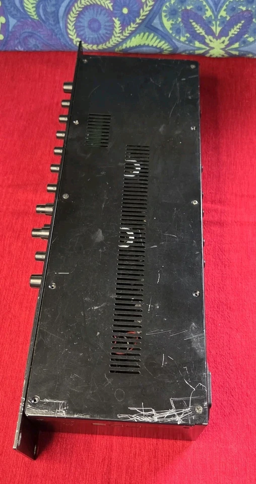 UNTESTED Art Pro Channel Mic Preamp Optical Tub Compressor Parametric Equalizer - Image 4 of 4