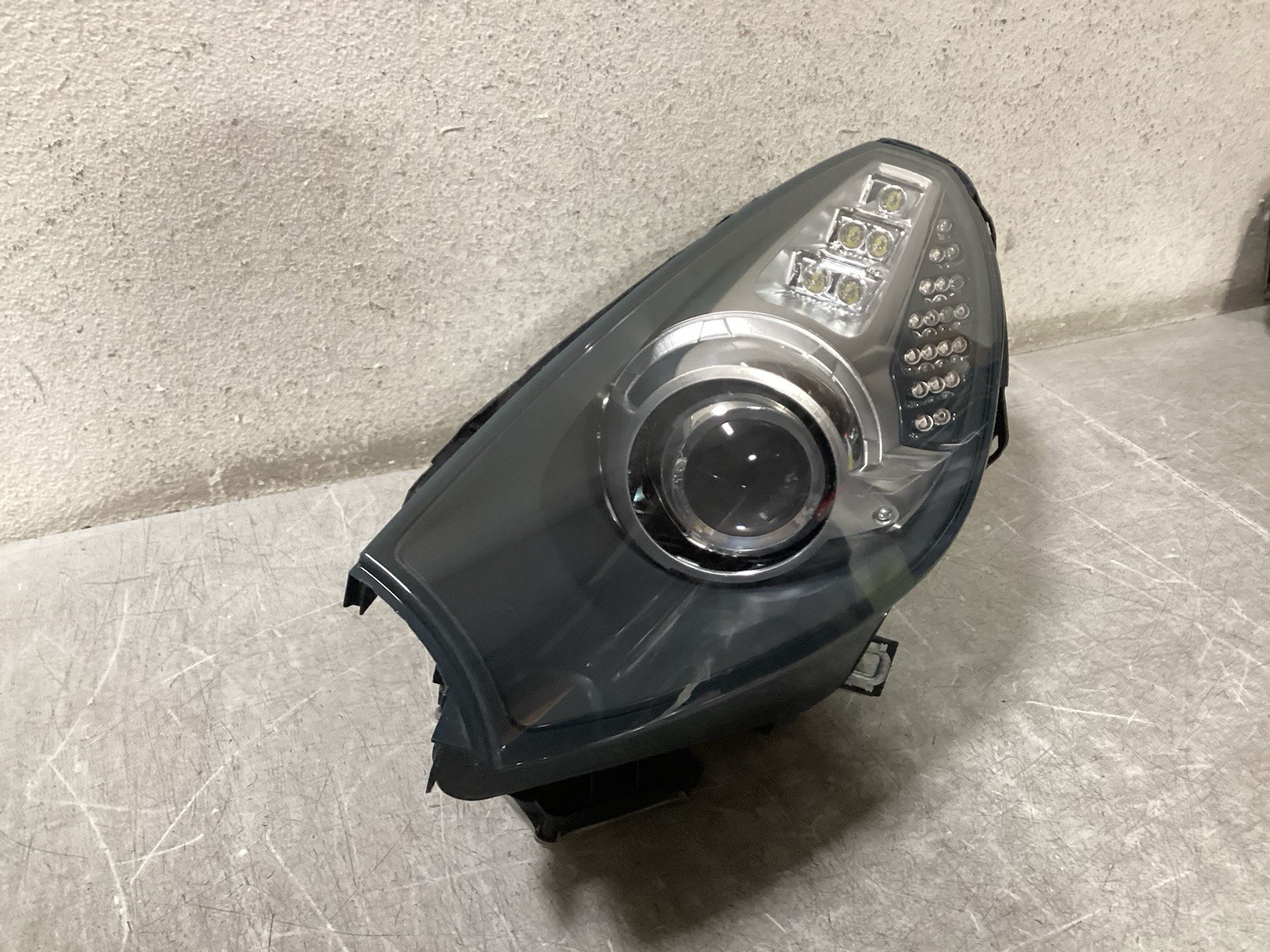 Ferrari California 2008-2014 Left Headlight P/N 252004