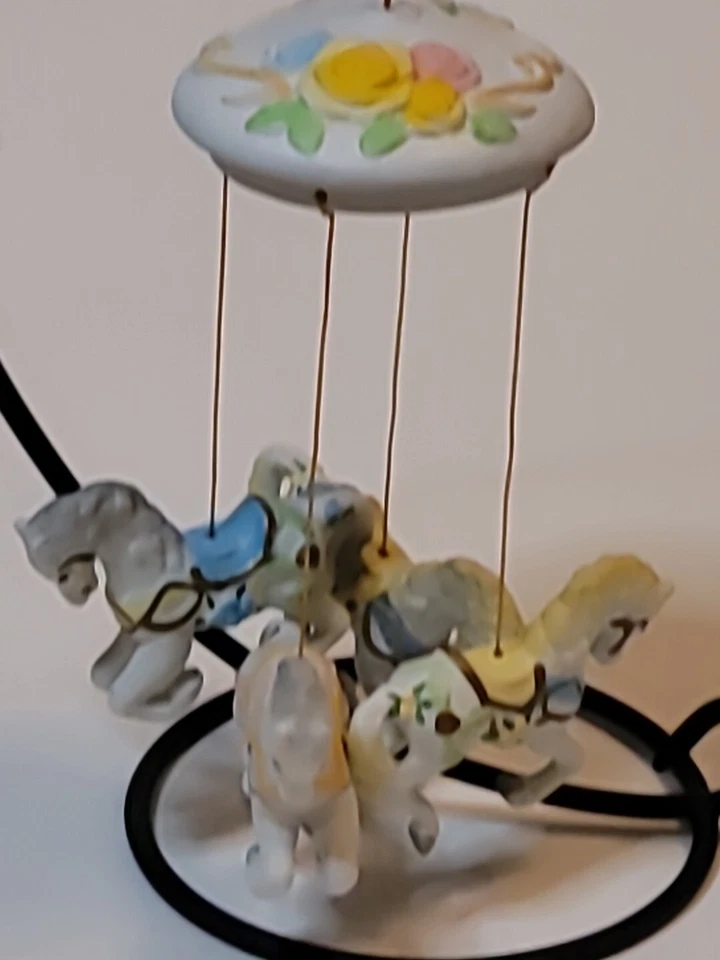 Wind Chimes Chadwick Carousel Horse Handpainted Porcelain Bisque Floral Vtg 1992 - Image 3 of 4