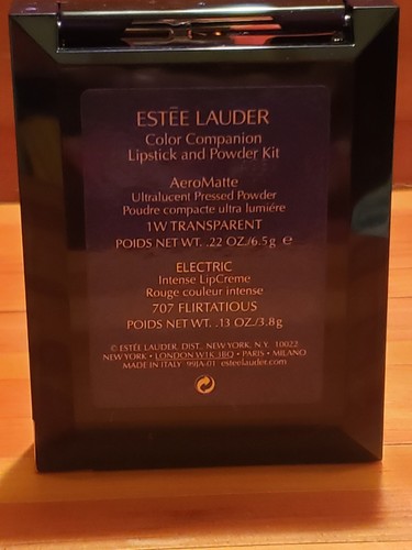 Lápiz labial coqueto Estee Lauder Color Companion y polvo de 1 W exclusivo de viaje - Imagen 19 de 19