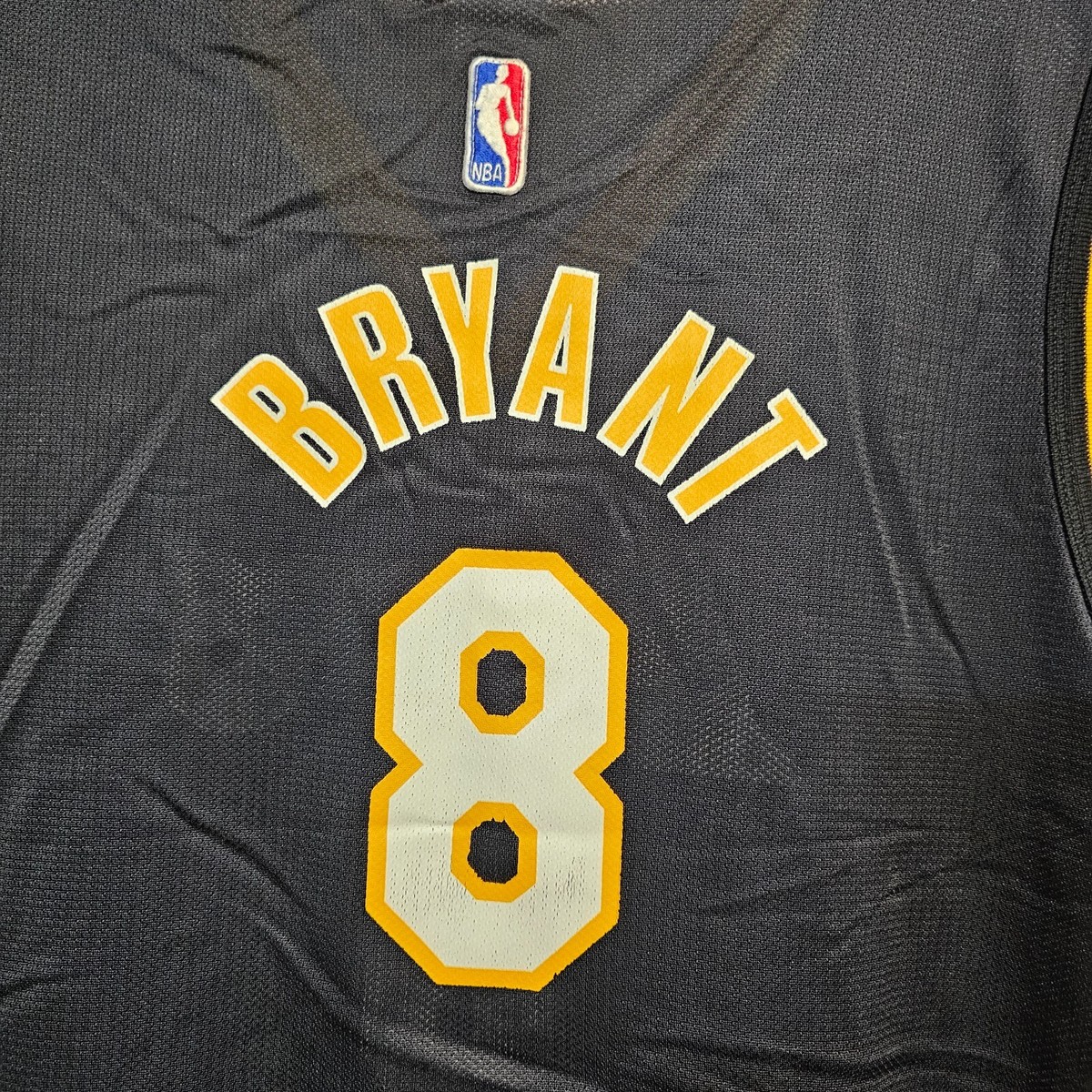 Rare Vintage 90s Champion Los Angeles Lakers Kobe Bryant 8