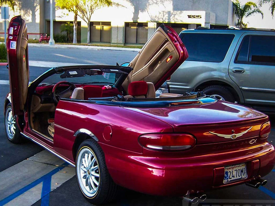 Vertical Doors Lambo Vertical Door Kit 1995-2000 Chrysler Sebring Convertible - Imagem 2 de 3