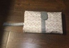 GUC Eddie Bauer 1st Adventure Compact Travel Diaper Change Kit Clutch unisex gry