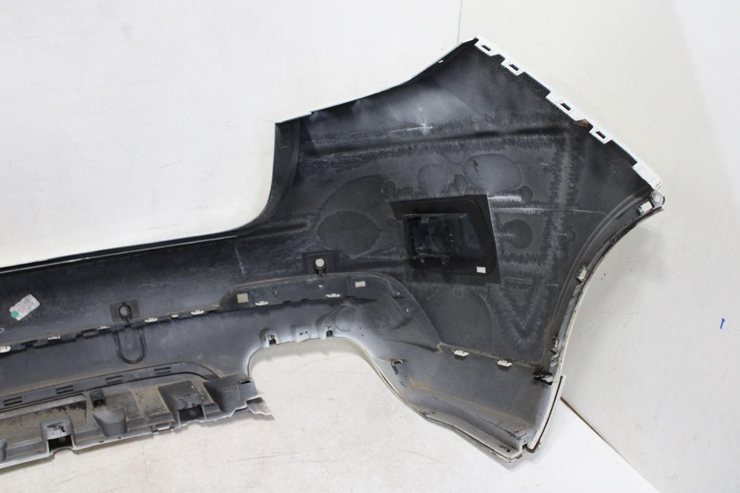 Rear Bumper Assembly MASERATI LEVANTE 17