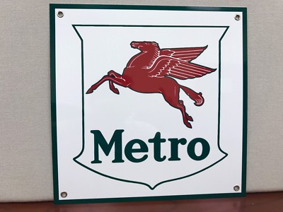 Mobil metro Mobil Gas pegasus oil gasoline vintage Style advertising sign