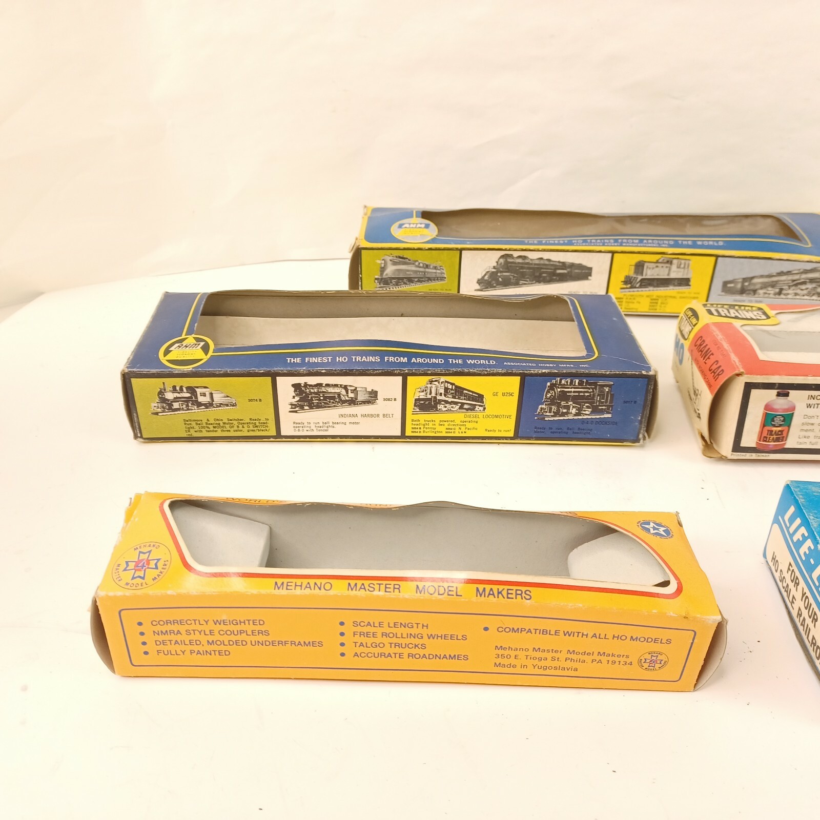 HO Scale Lot of 6 Empty Train Car Boxes LifeLike Mehano AHM Box eBay