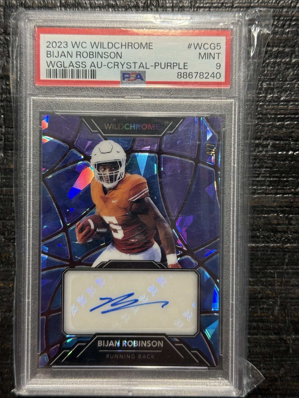 Bijan Robinson Wild Card Wildchrome Draft Wildglass Autographs #WCG5 Crystal Holographic-Purple