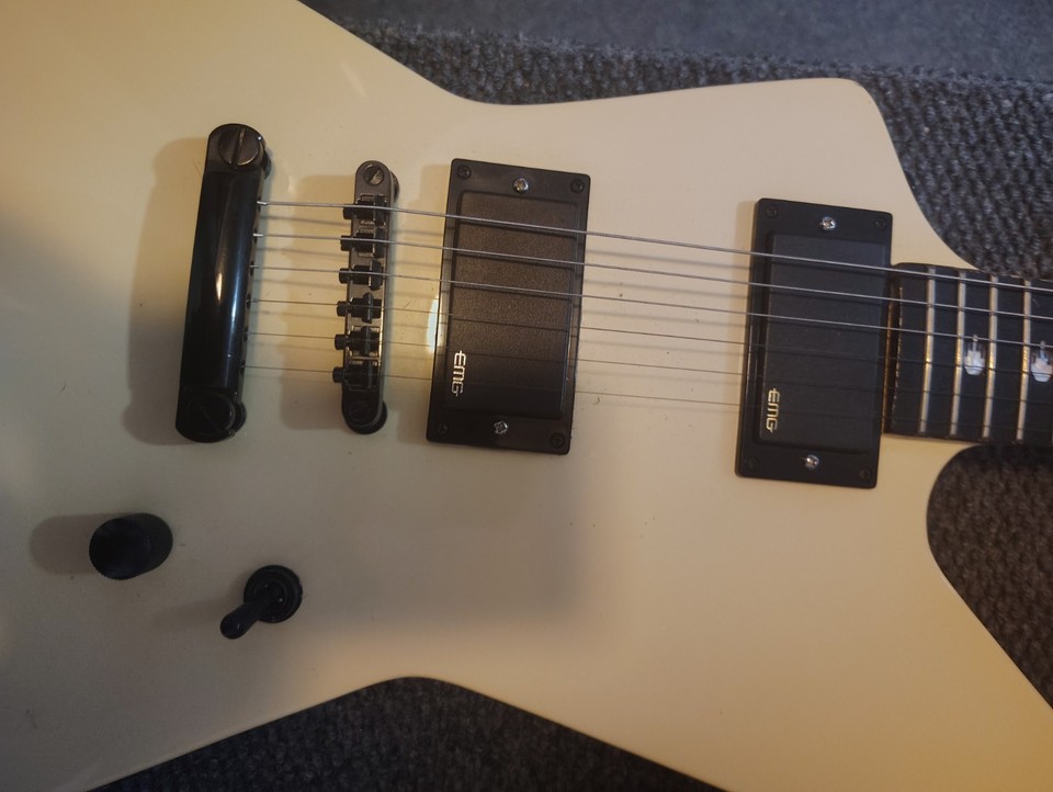 ESP Explorer Style Electric Guitar Beige EMG Pickups Unique Inlays 6 ...