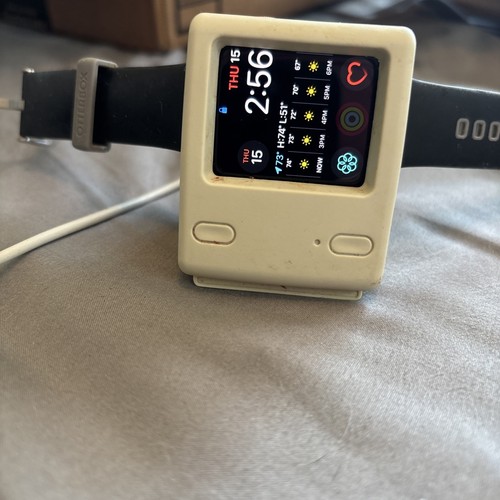 Apple Watch SE 2nd Generation GPS + Cellular. Charging Station Included - Zdjęcie 2 z 2