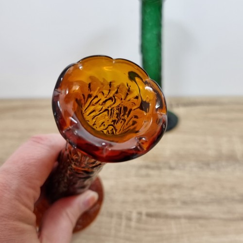 Pair Vintage Bark Glass Vases – Amber & Green Textured Retro Style – 15.5 cm - Picture 7 of 9